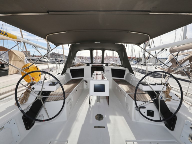 Bareboat Rental Sailboat Dufour with a boat licence