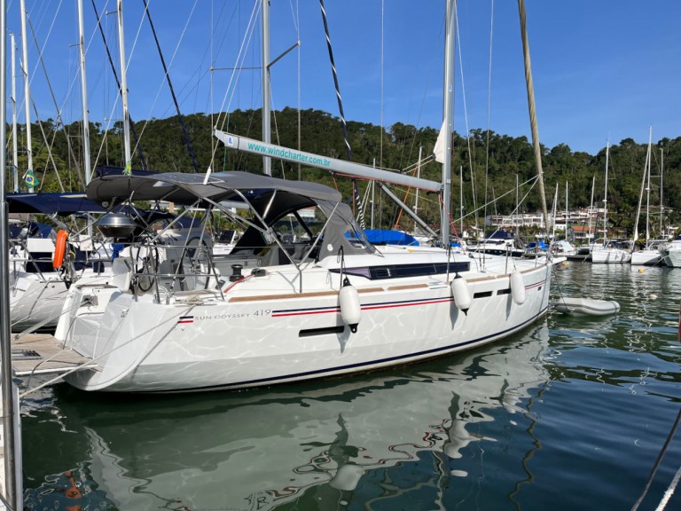 Sailboat for rent Marina Farol de Paraty at the best price