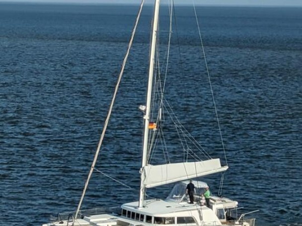 Bareboat Rental Catamaran Lagoon with a boat licence