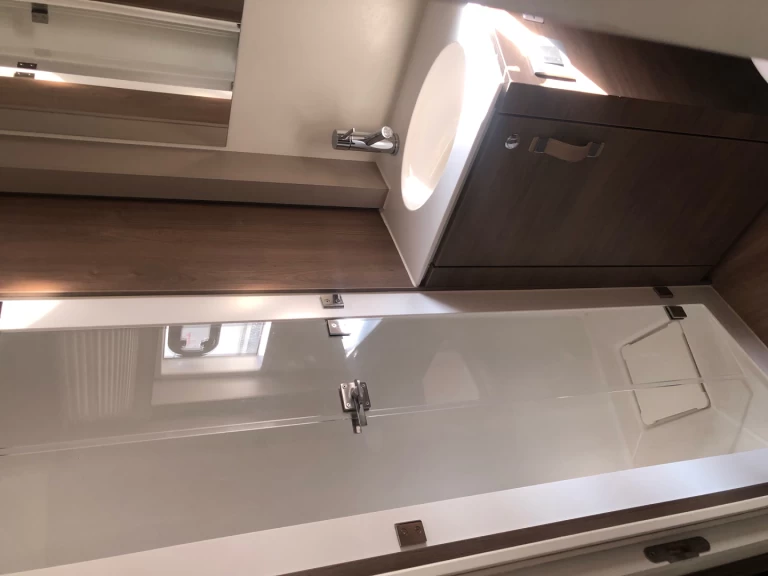 Yacht charter Capo d'Orlando cheap Bali 4.4