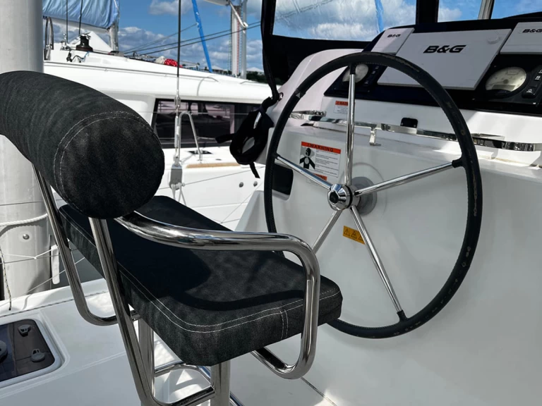 Bareboat Rental Catamaran Lagoon with a boat licence