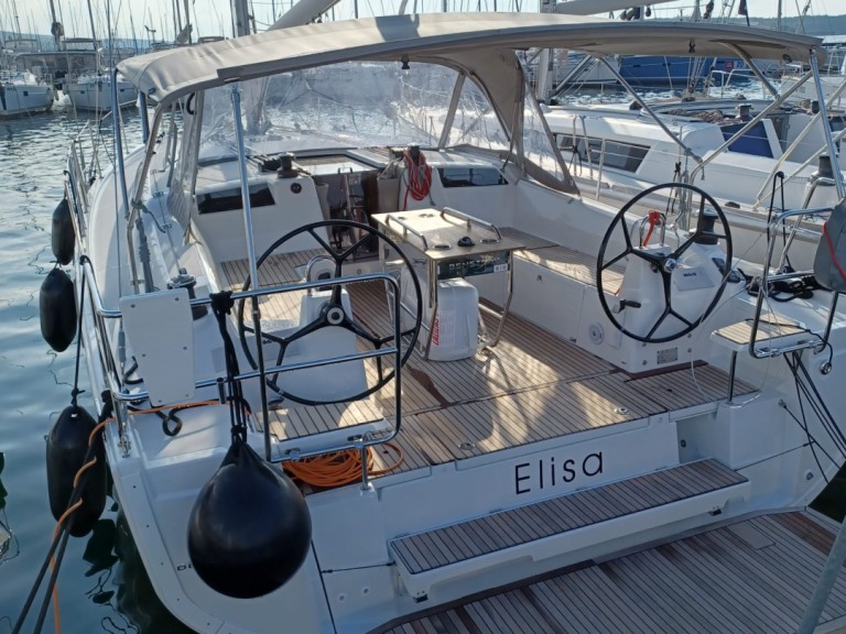 Rent a Bénéteau Oceanis 40.1 Punat