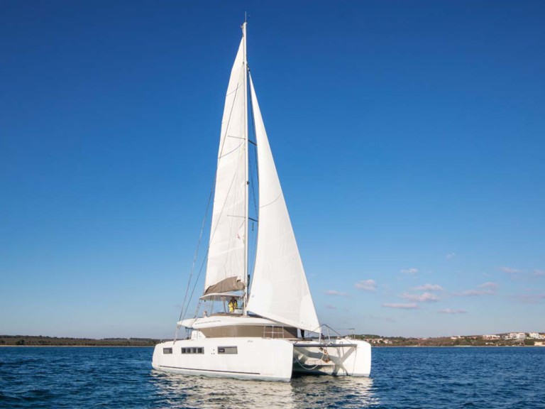 Yacht charter Pomer cheap Lagoon 50