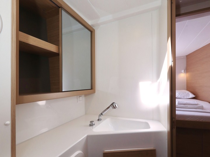 Bareboat Rental Catamaran Lagoon with a boat licence