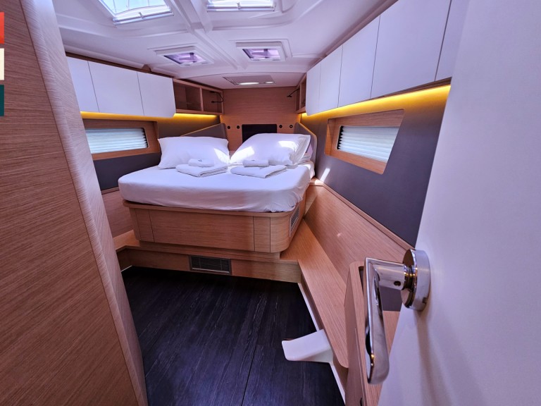 Yacht charter Rogoznica cheap Dufour 41