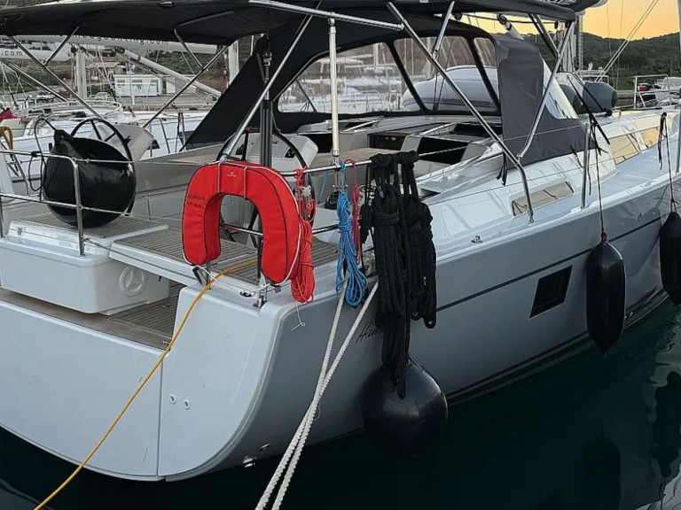 Yacht charter Lefkáda cheap Hanse 508
