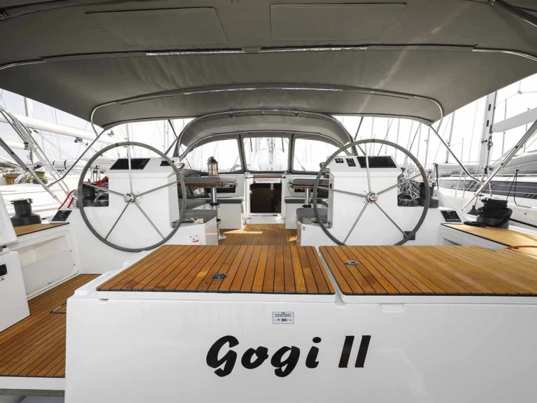 Bareboat Rental Sailboat Bavaria with a boat licence