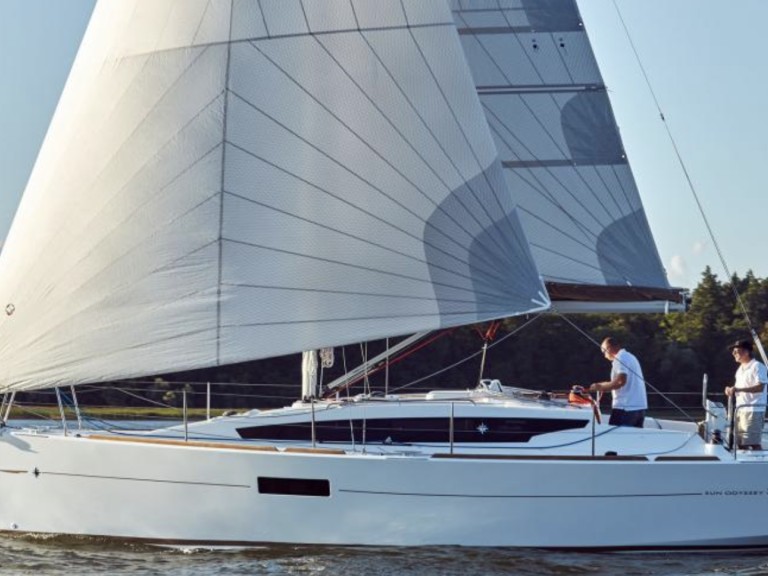Jeanneau Sun Odyssey 319 charter bareboat or captained in  La Trinité-sur-Mer