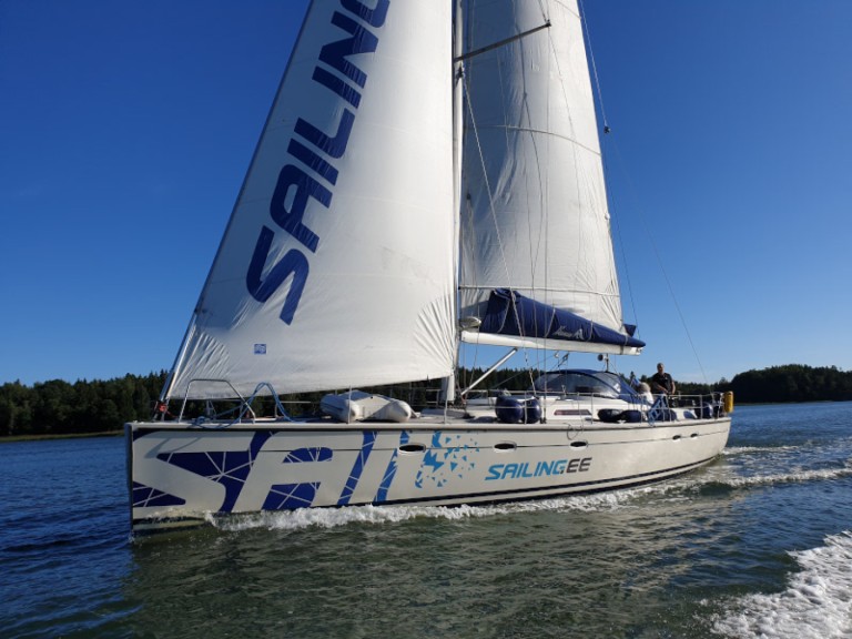 Bareboat Rental Sailboat Hanse with a boat licence