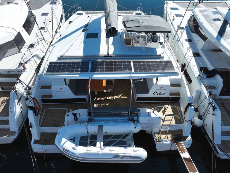 Rent a Fountaine Pajot Isla 40 Biograd na Moru