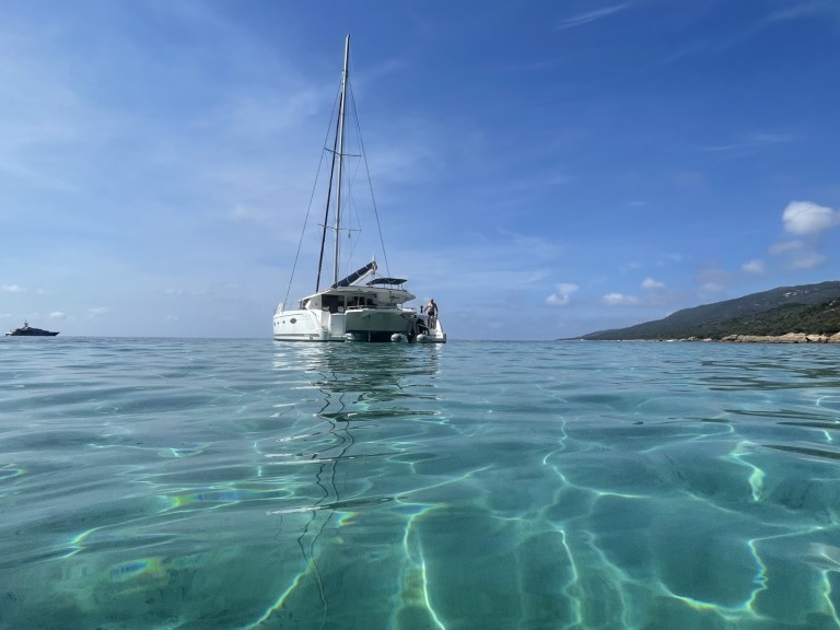Bareboat Rental Catamaran Fountaine Pajot with a boat licence