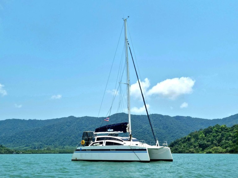 Island Spirit Yachts Island Spirit 38 - 4 cab. charter bareboat or captained in  Ko Samui (Koh Samui)