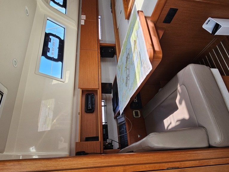 Boat rental Bavaria Cruiser 51 in Néa Péramos on Samboat