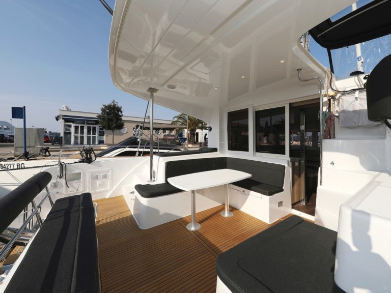 Yacht charter Biograd na Moru cheap Lagoon 40