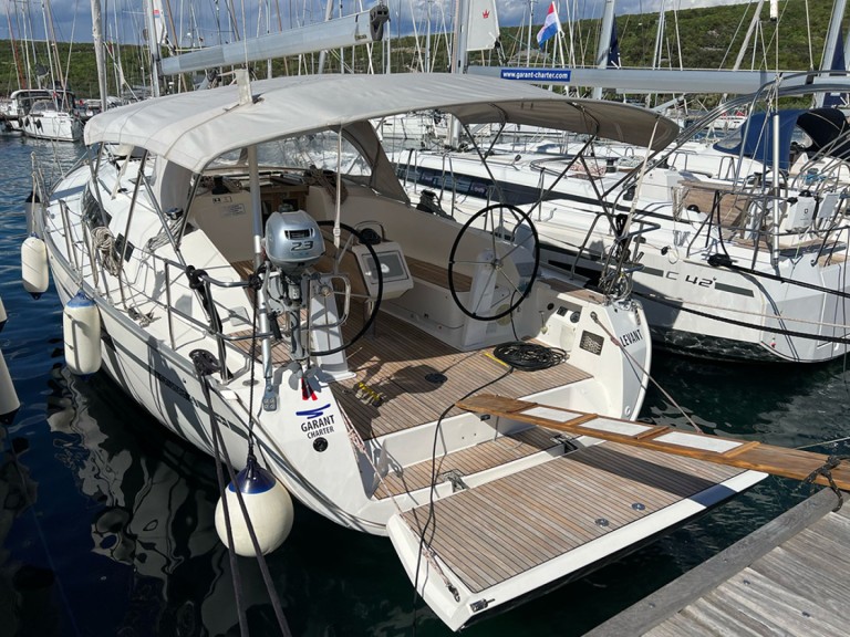 Bareboat Rental Sailboat Bavaria with a boat licence