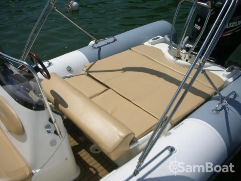 Zodiac Medline 650 in La Grande-Motte on SamBoat