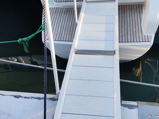 Catamaran for rent Palma de Mallorca at the best price