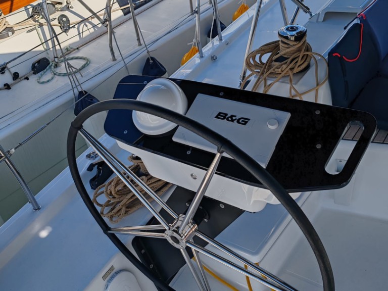 Boat rental Dufour Dufour 530 in Sukošan on Samboat