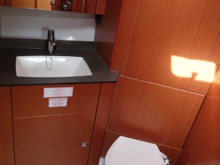 Sailboat for rent Olbia at the best price