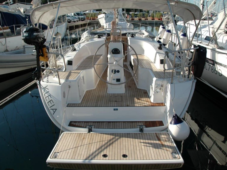 Bavaria Cruiser 33 in Olbia on SamBoat