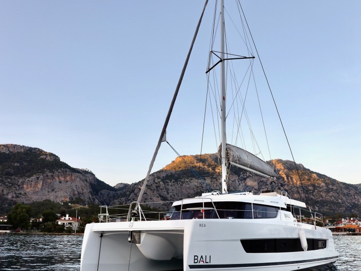 Catamaran for rent Göcek at the best price