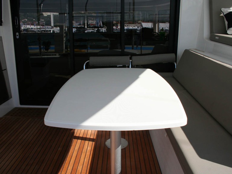 Yacht charter Seget Donji cheap Lagoon 42