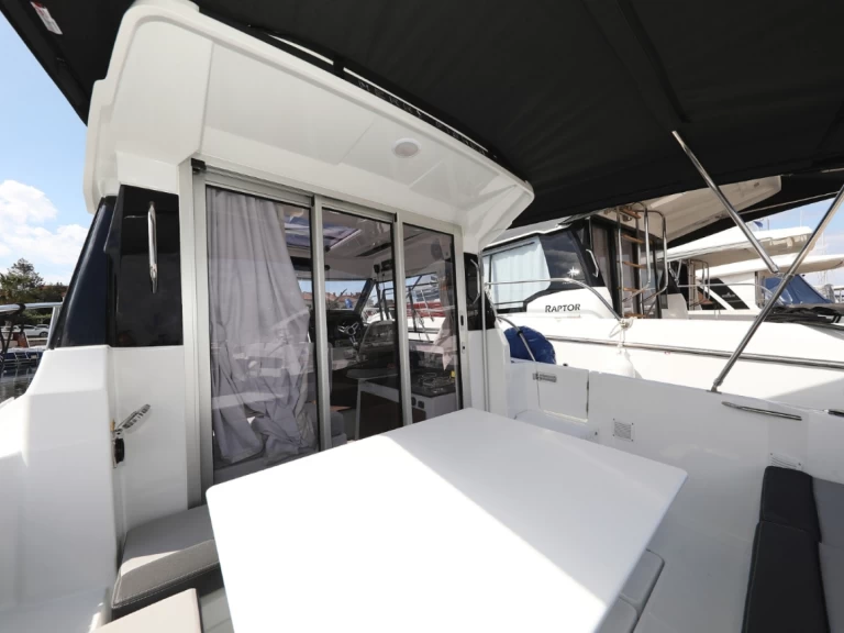 Boat rental Jeanneau Merry Fisher 795 in Biograd na Moru on Samboat