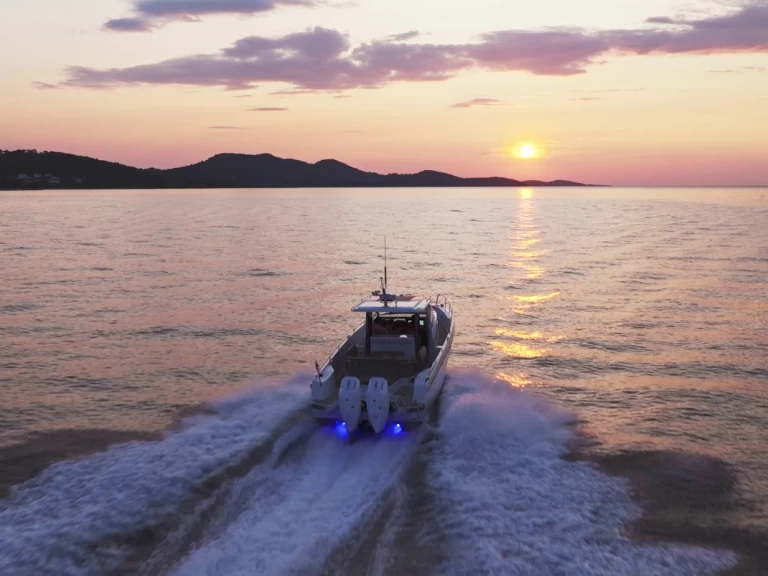 Yacht charter Sukošan cheap Nimbus T11