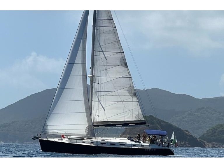 Sailboat for rent Salivoli at the best price