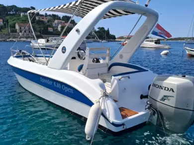 Yacht charter Hvar cheap 680 Open