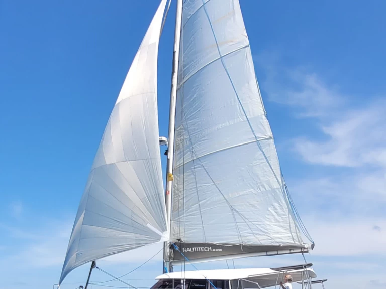 Catamaran rental in Rogoznica - Nautitech Nautitech 40
