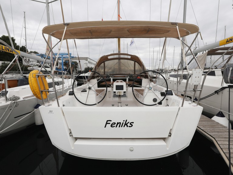 Dufour Dufour 350 Grand Large charter bareboat or captained in  Šibenik