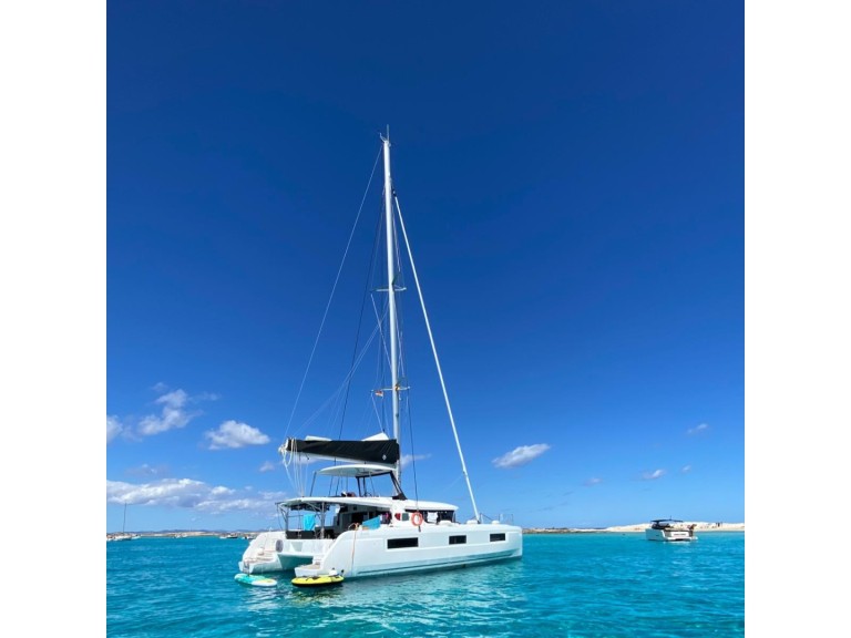 Catamaran rental with or without captain Lagoon Palma de Mallorca