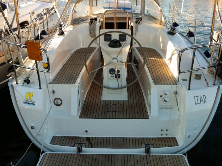 Boat rental Bavaria Cruiser 32 in Olbia on Samboat