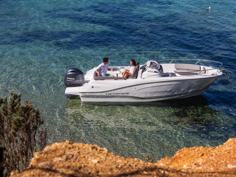 Motorboat for rent Cogolin at the best price