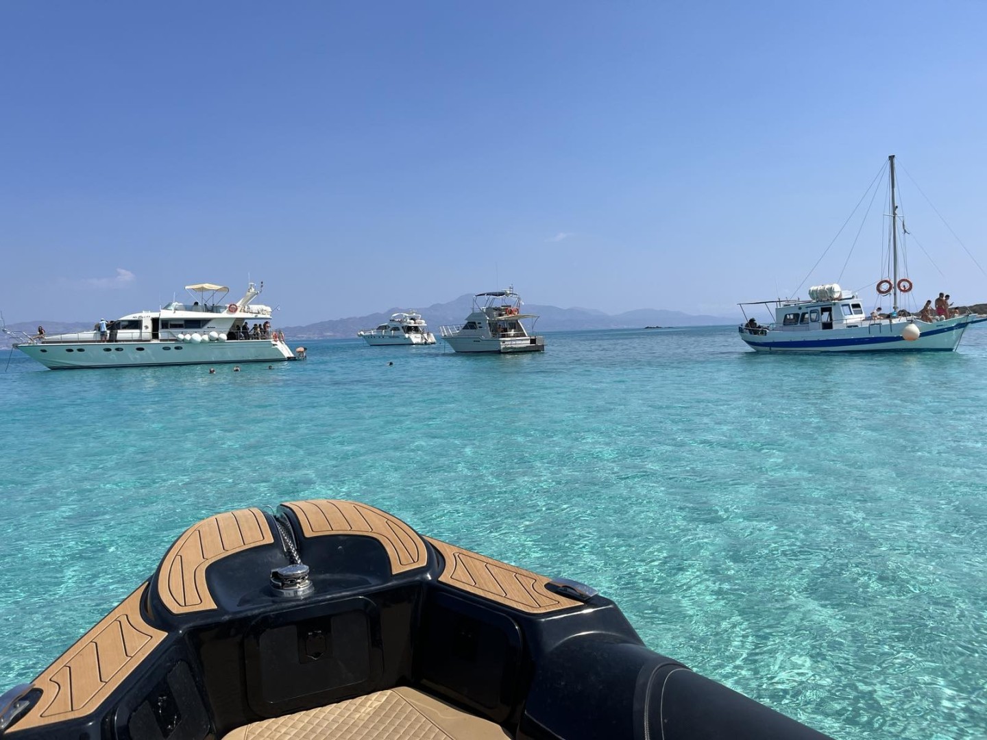 Rent a RIB Olympic 720 Cruiser in Ierápetra (FULL DAY TRIP XRYSI) | SamBoat