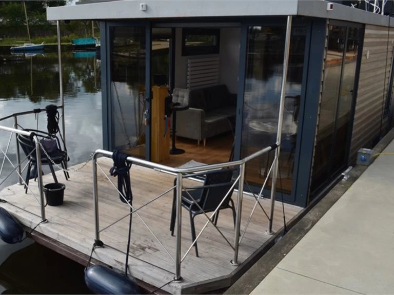 Campi Campi 340 in Drachten on SamBoat