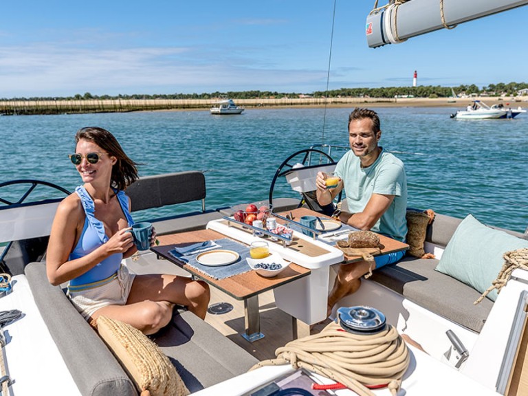 Rent a Dufour Dufour 37 Seget Donji