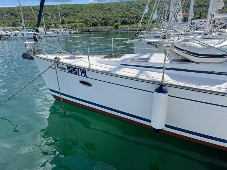 Rent a Bavaria Bavaria 50 Cruiser Punat