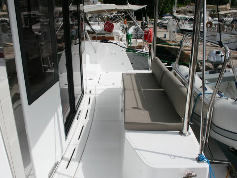 Rent a Bali Bali Catspace Voile Komolac