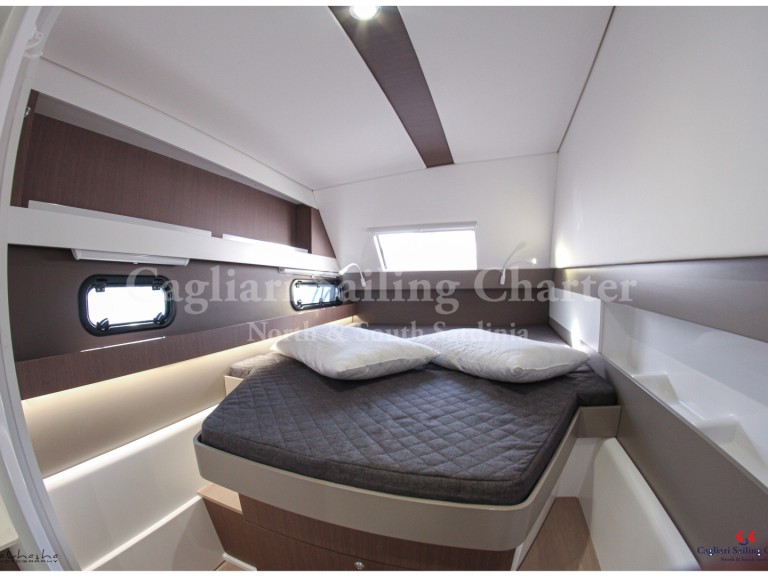 Bali Bali 4.1 charter bareboat or captained in  Cagliari