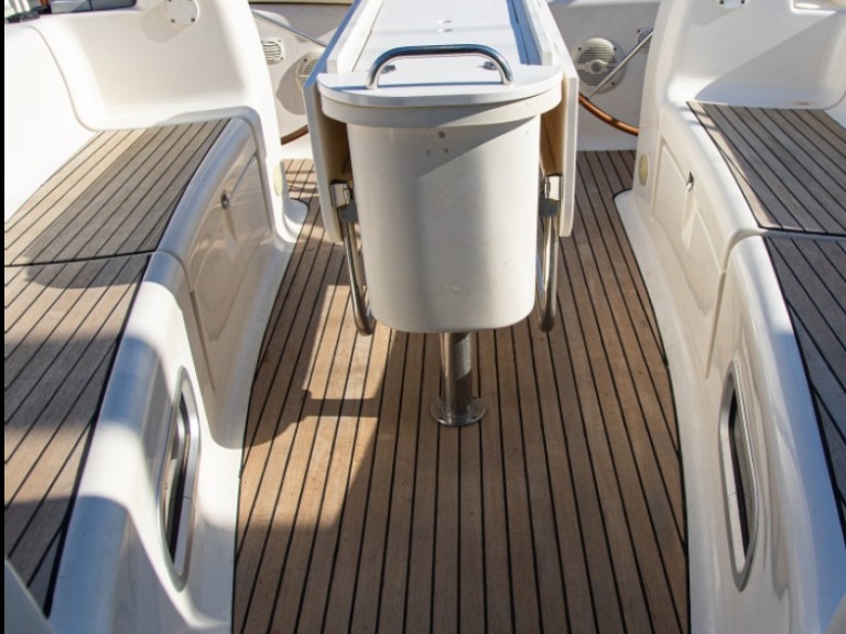 Sailboat rental in Mataró - Bavaria 44