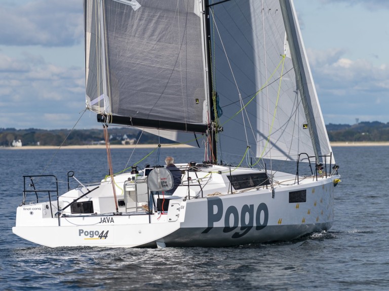 Sailboat rental with or without captain Pogo Structures La Rochelle