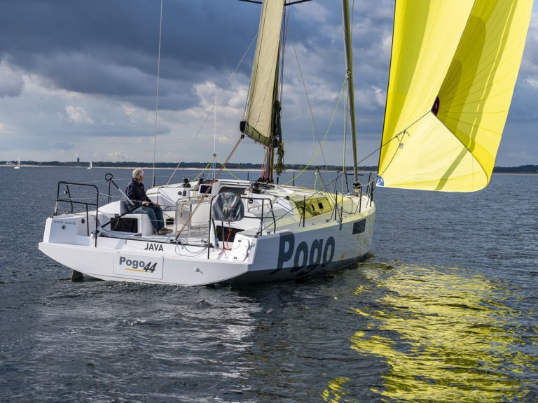 Bareboat Rental Sailboat Pogo Structures with a boat licence