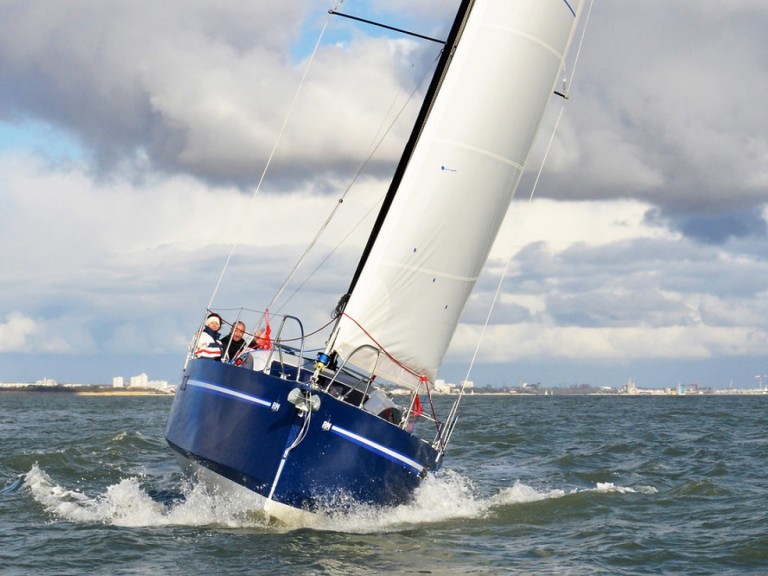 Sailboat rental with or without captain RM La Rochelle