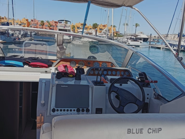 Motorboat for rent Portimão at the best price