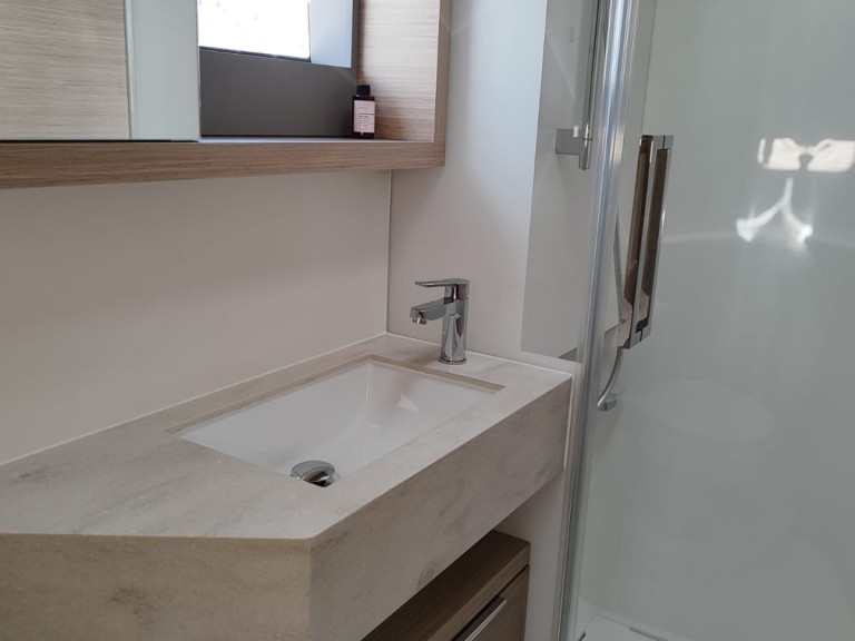 Rent a Lagoon Lagoon 51 Lávrio