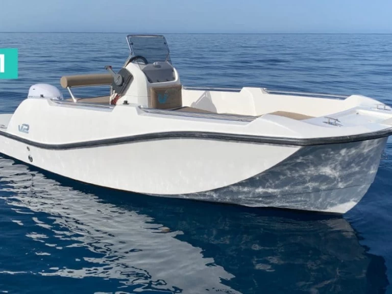 Motorboat rental with or without captain V2 BOATS La Savina