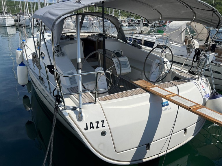 Rent a Bavaria Cruiser 41 Punat