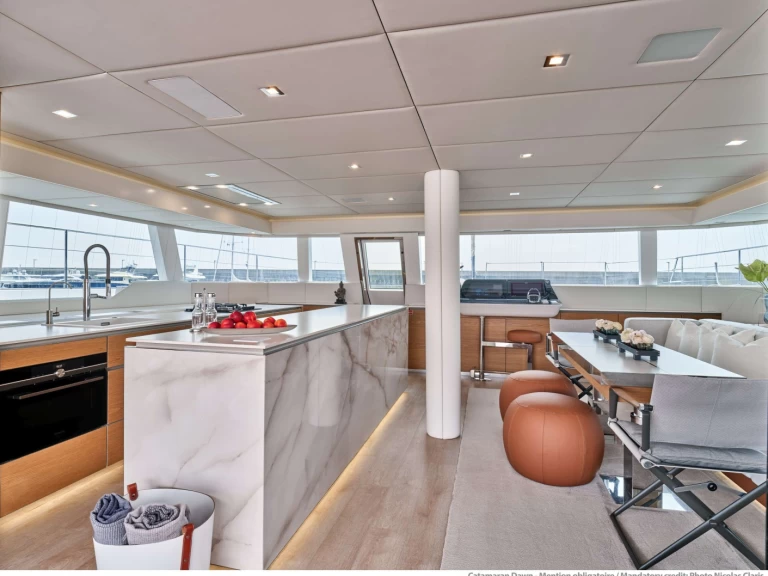 Luxury Yacht for rent Italy at the best price